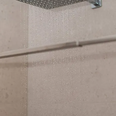 Modern 1-bedroom With Balcony Near Promenada Mall Апартаменты *