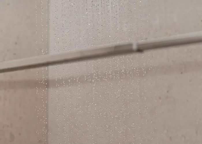 Modern 1-bedroom With Balcony Near Promenada Mall Апартаменти *