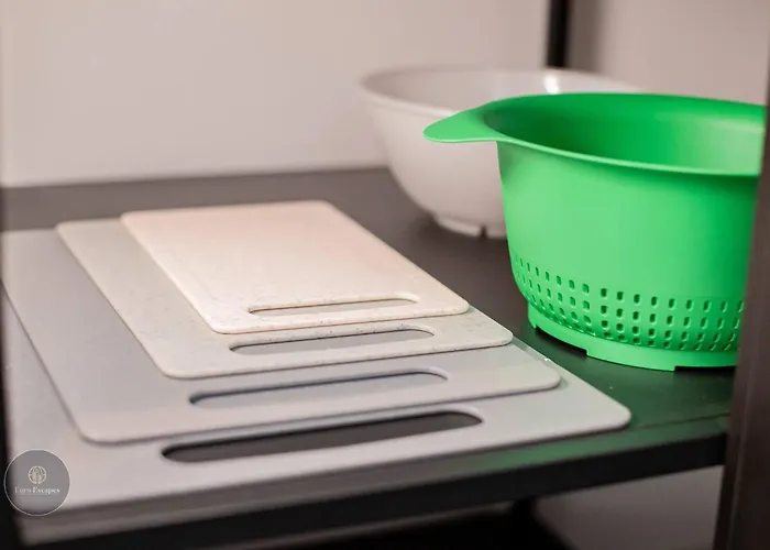 Modern 1-bedroom With Balcony Near Promenada Mall * Бухарест