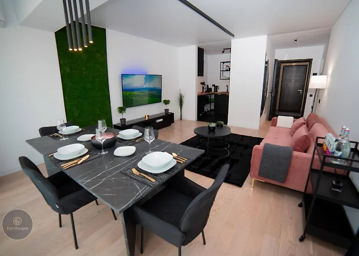 One-bedroom With Balcony Near Pipera Metro Apartament